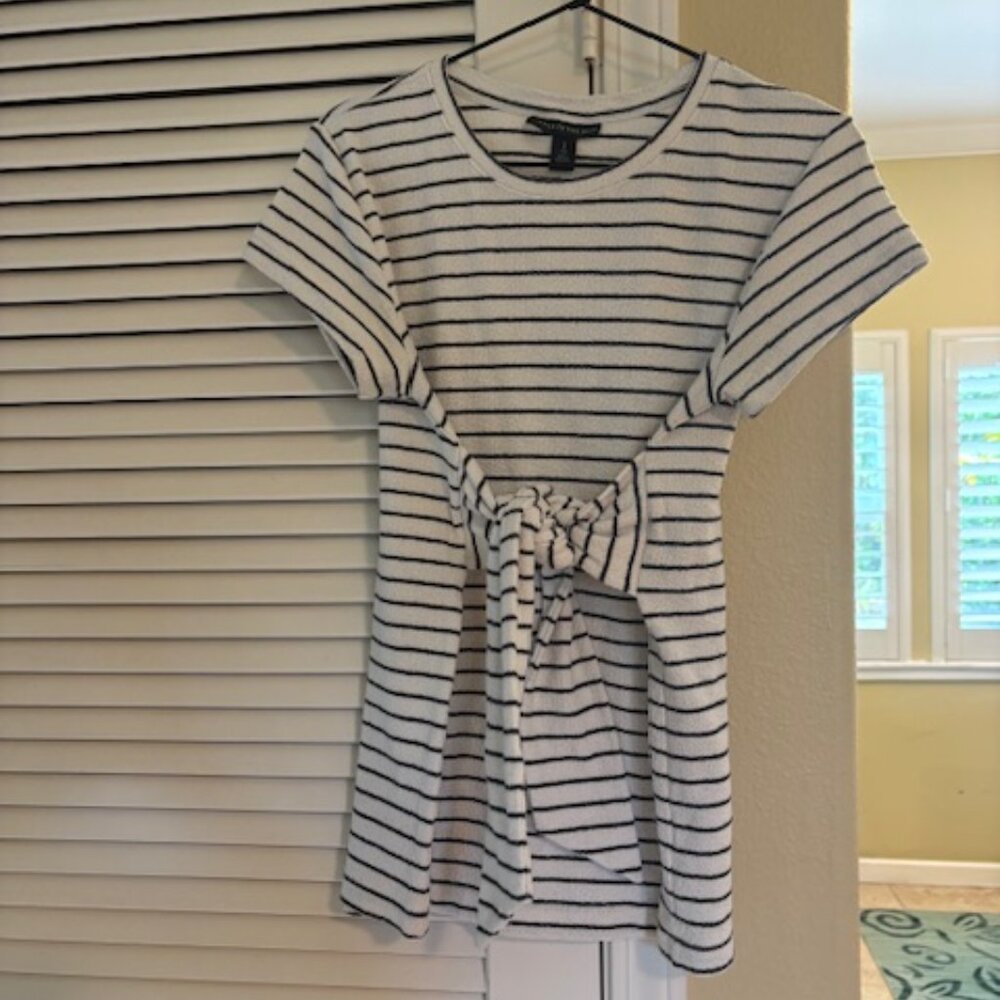Pea in the Pod Maternity Top